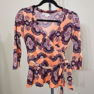 5 for $15!! Women's Beware Sz S Small Blouse Top